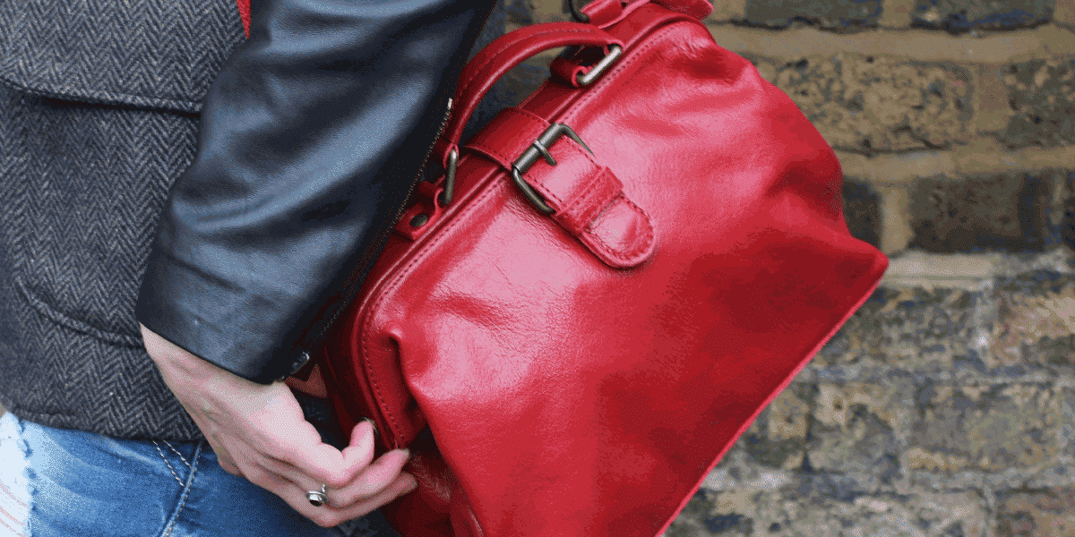 Belts, wallets and leather bags form Tuscany synonym of quality