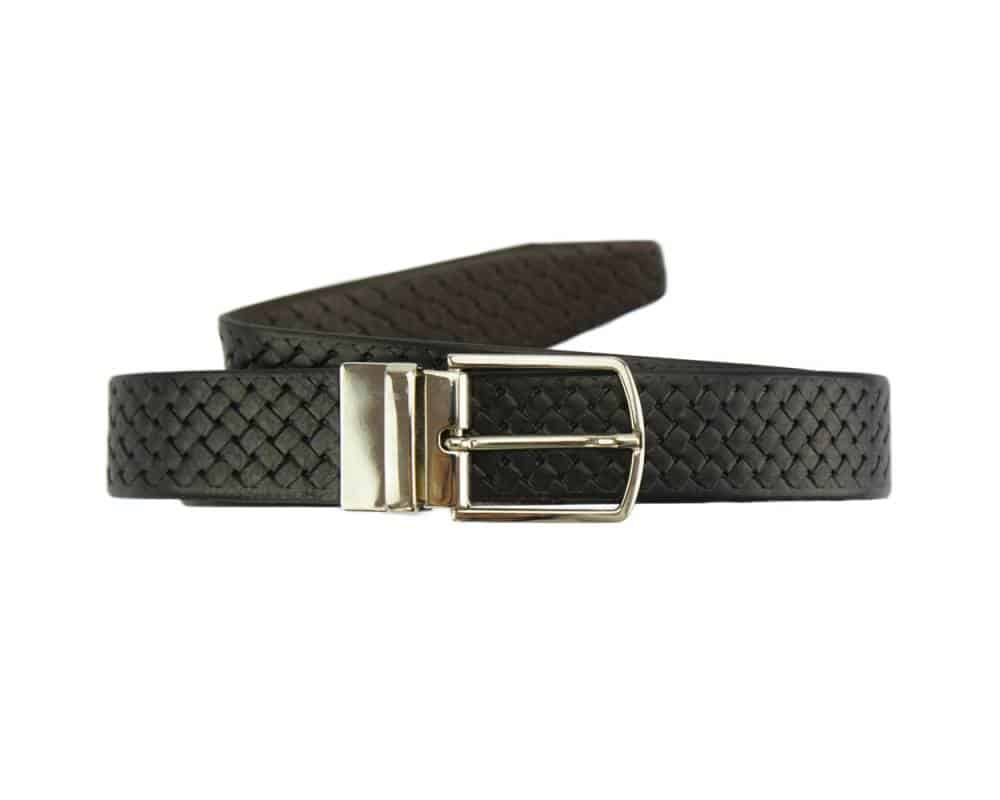 Elegant calf leather belt with a sleek metal buckle, perfect for timeless style and durability.